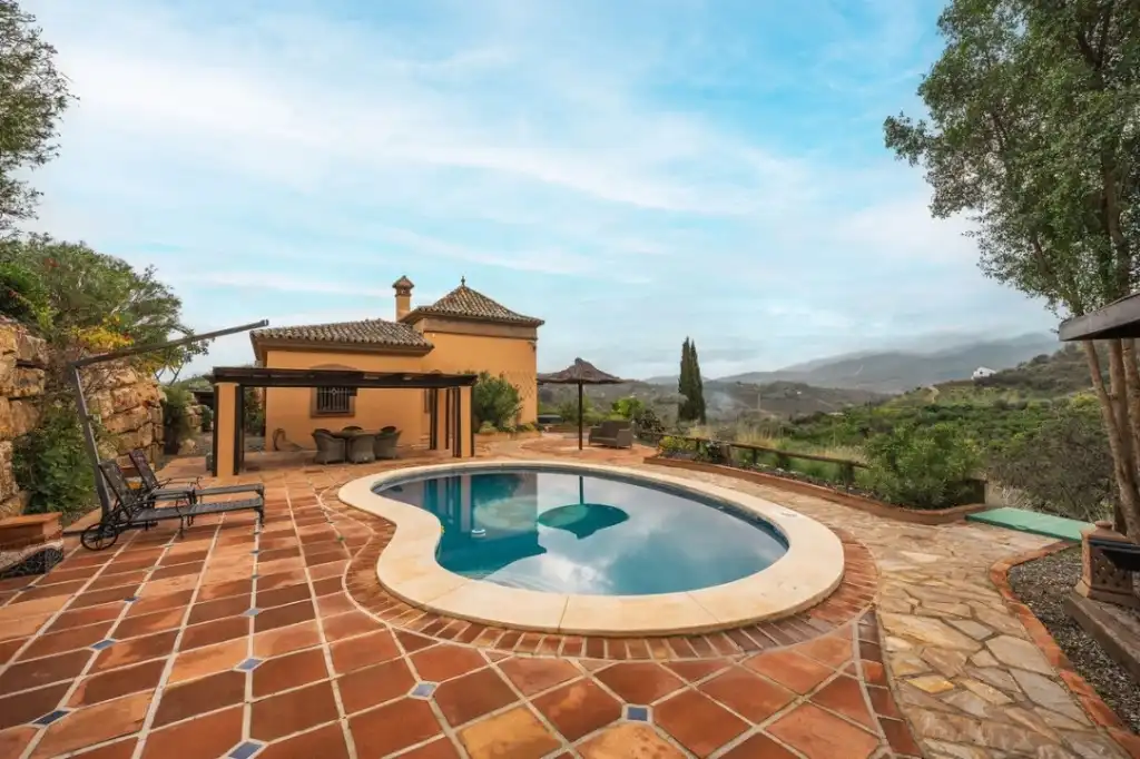 Casa rústica amb piscina en venda a Monda, imagen 19