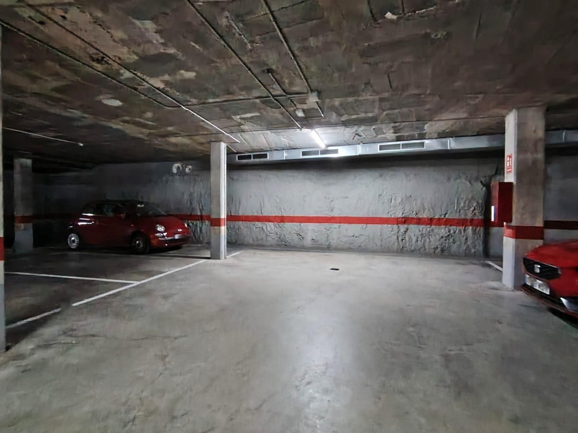 Parking of Garage for sale in  Madrid Capital