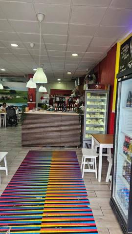 Local comercial en Venta en Rectora María Luisa Tejedor Salguero en La Cuesta -Finca España