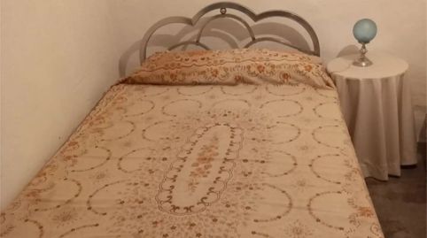 Foto 4 de Casa adosada en venta en Calle Gabriel y Galán, 3, Mirabel, Cáceres