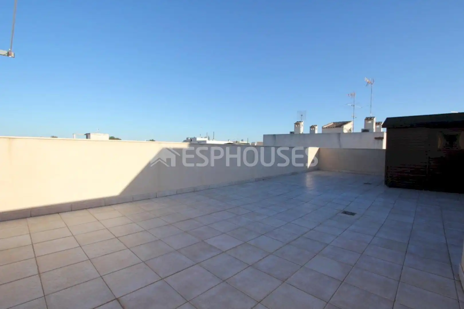 Terrace of Attic for sale in Guardamar del Segura  with Air Conditioner, Terrace and Storage room