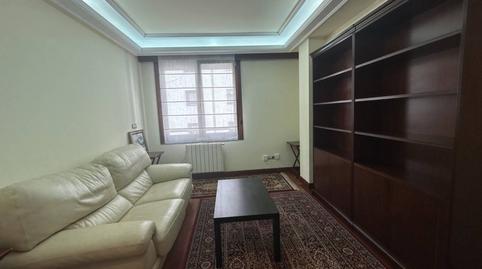 Foto 5 de Apartament en venda a Calle Asturias, Parque San Francisco - Uría, Oviedo