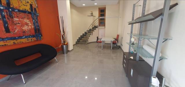 Local comercial en Venta en La Vall d'Uixó