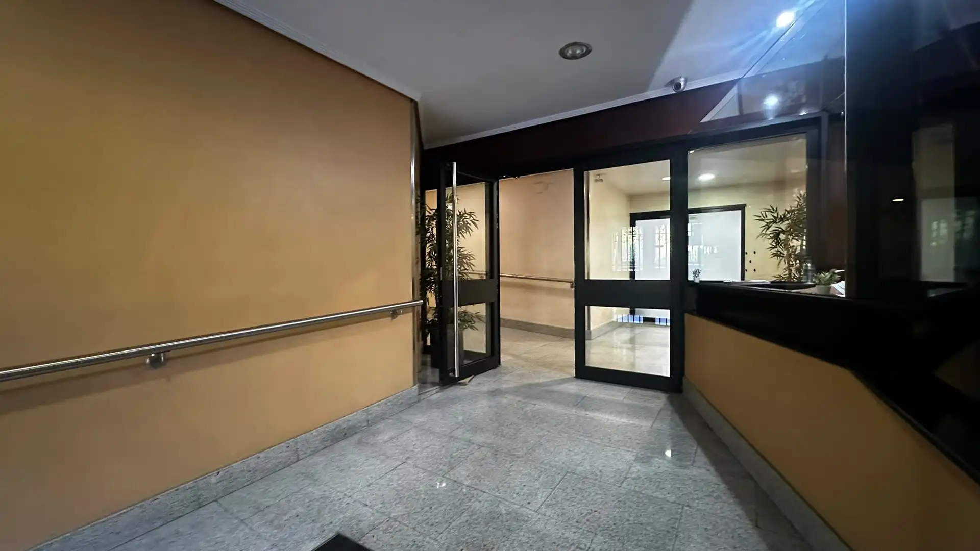 Flat for rent in Madrid  with Heating