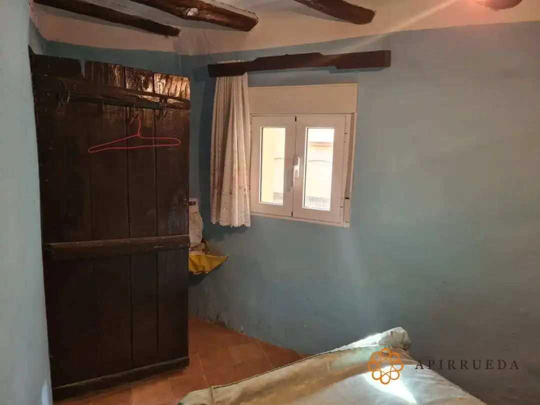 Habitación de Casa o chalet en venta en Escatrón con Calefacción y Amueblado