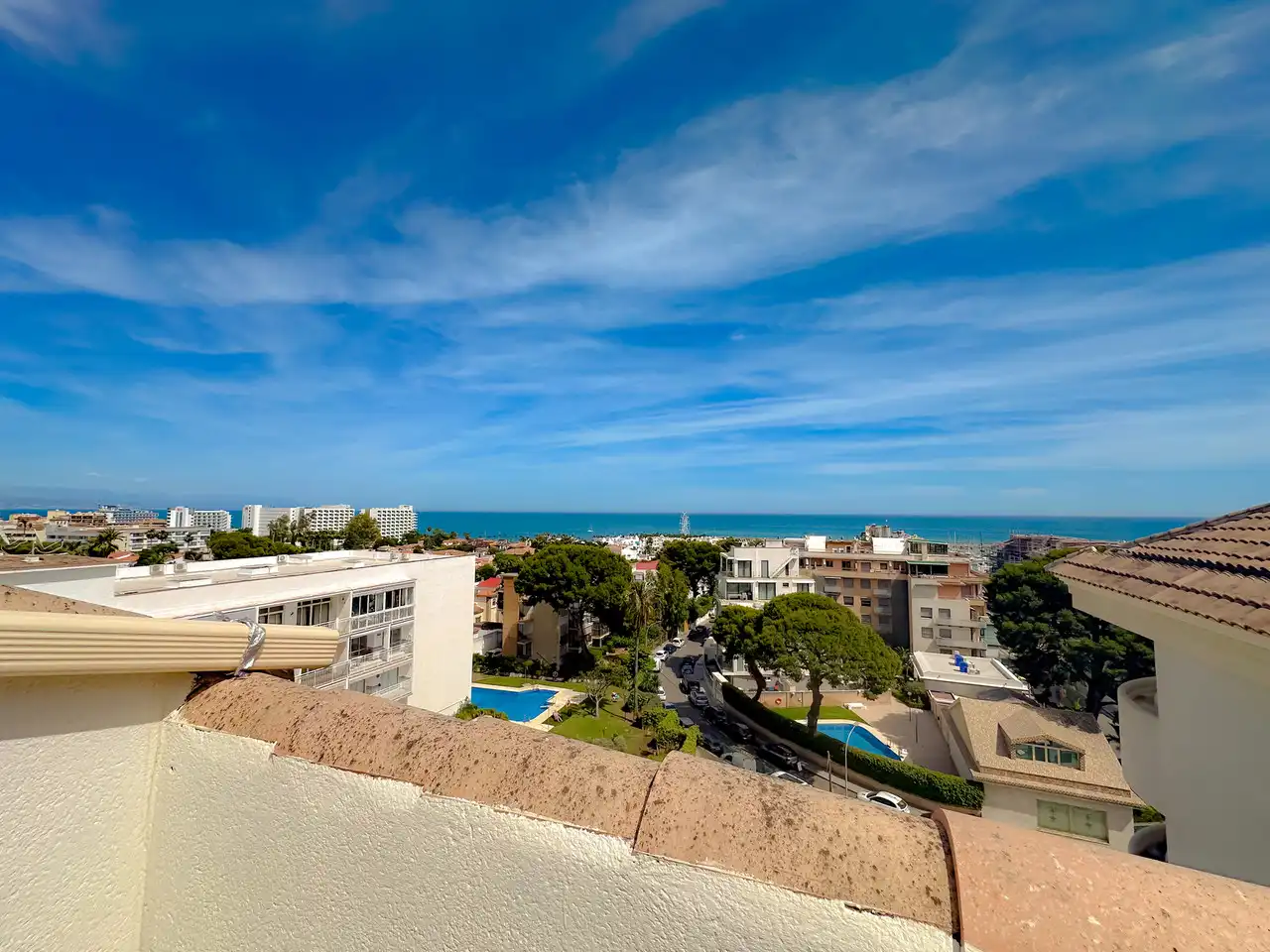 Apartament amb piscina en venda a Puerto Marina, imagen 24