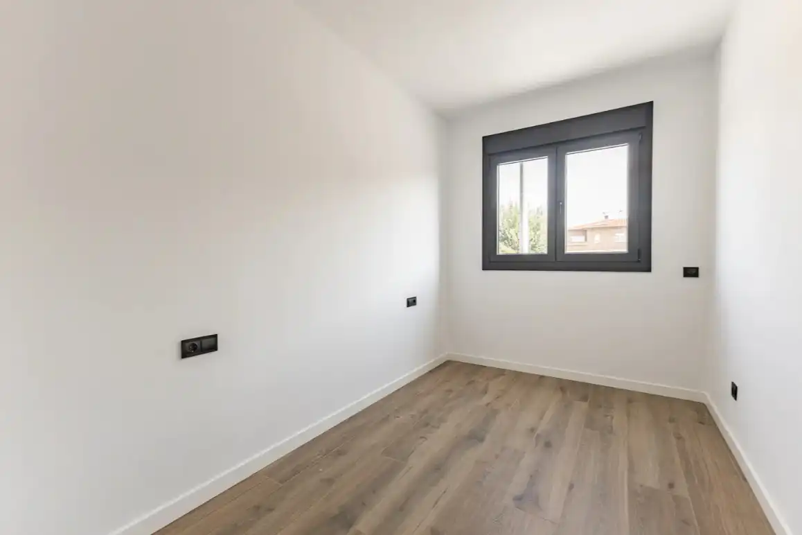 New build Terraced house with garden for sale in Carrer del Pintor Guàrdia, imagen 46