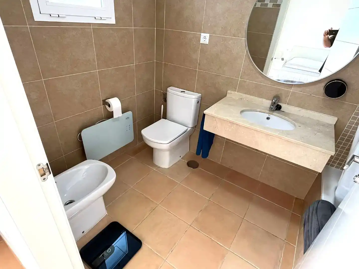 Bathroom of Flat for sale in Benalmádena  with Swimming Pool and Balcony