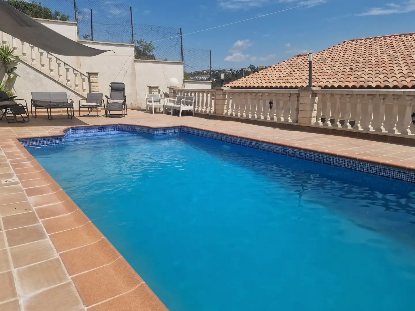 Casa con piscina en venta en Carrer Vallès, imagen 7