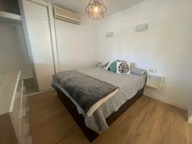Bedroom of Attic for sale in Alicante / Alacant  with Air Conditioner, Heating and Terrace