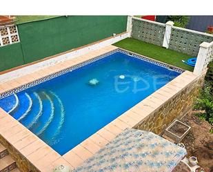 Swimming pool of House or chalet to rent in Moncada  with Air Conditioner and Swimming Pool