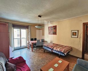 Living room of Flat for sale in Salamanca Capital  with Balcony