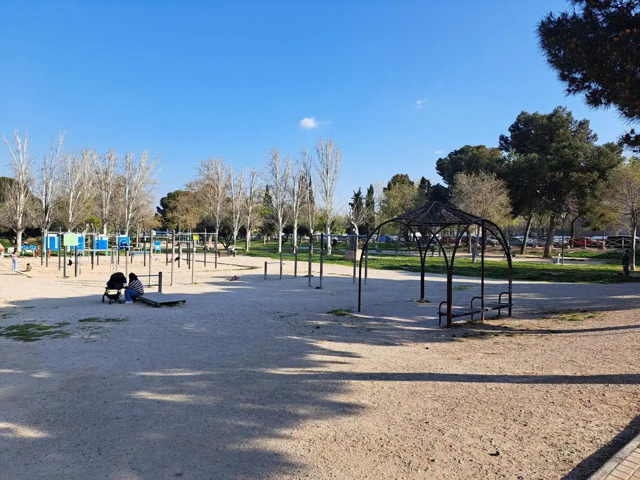 Vista exterior de Piso en venta en Zaragoza con Calefacción, Terraza y Trastero