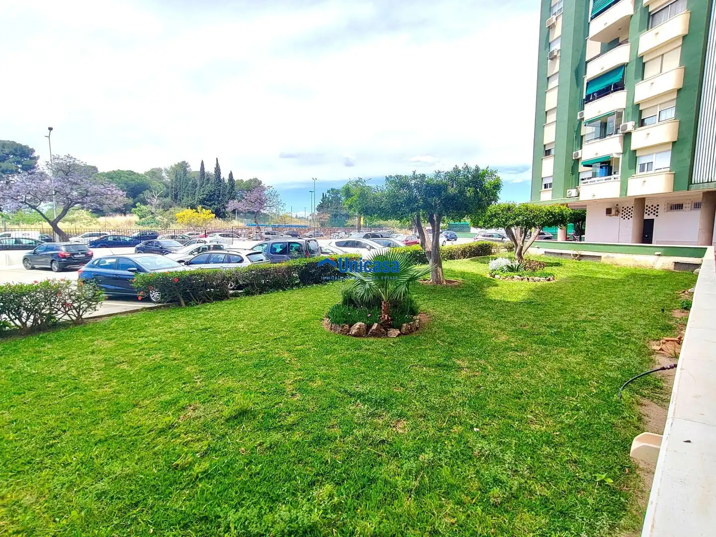Parking de Piso en venta en Málaga con Aire acondicionado, Terraza y Amueblado