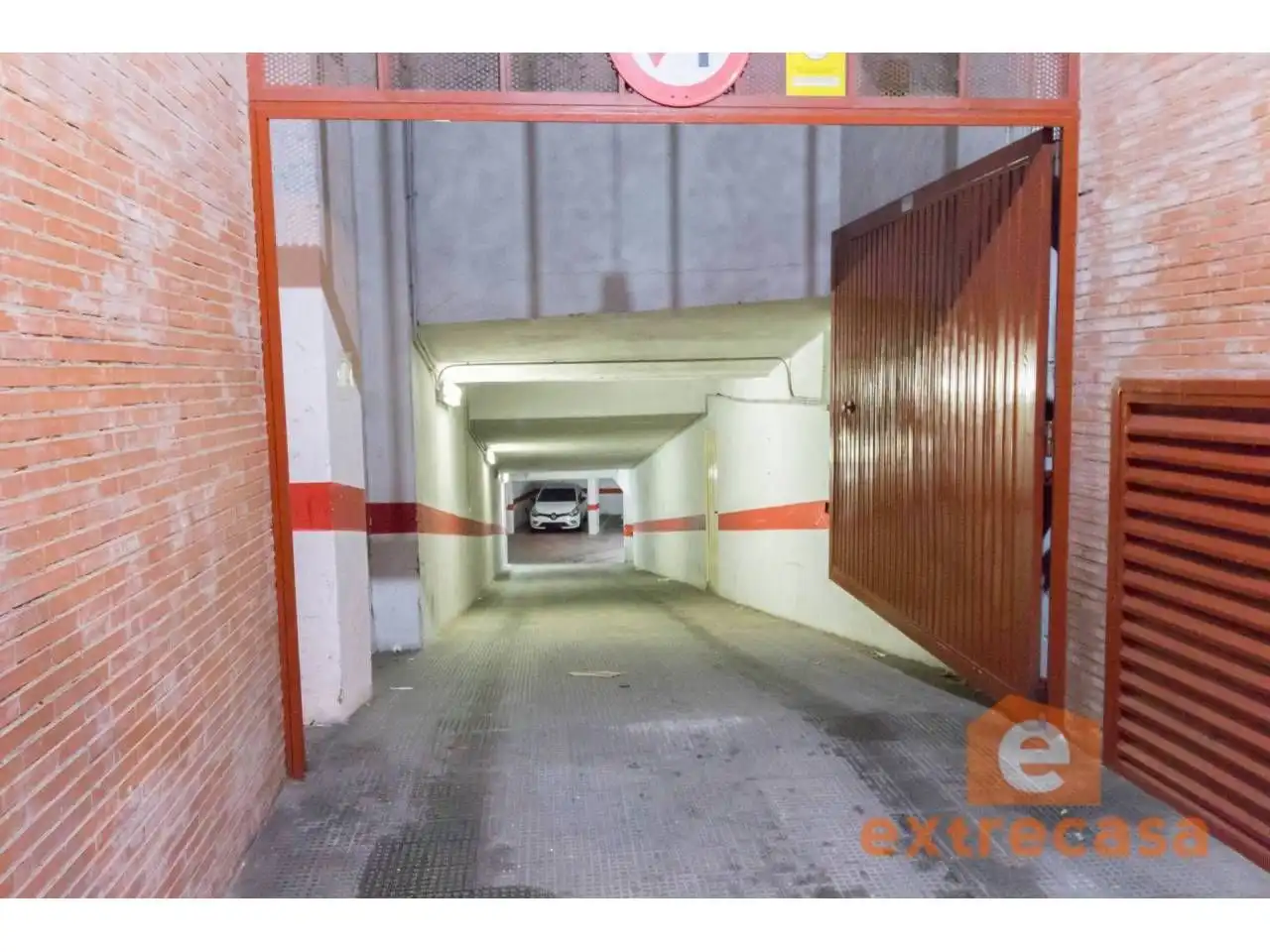 Aparcament en venda a Maria Auxiliadora - Barriada de Llera, imagen 5