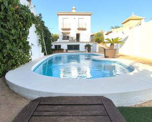 Piscina de Casa o xalet en venda en Málaga Capital amb Aire condicionat, Jardí privat i Terrassa