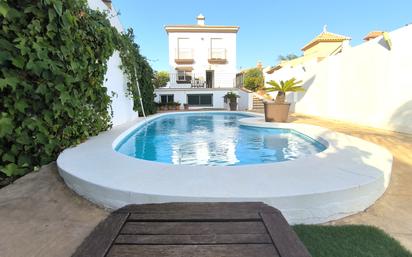 Swimming pool of House or chalet for sale in Málaga Capital  with Air Conditioner, Terrace and Swimming Pool