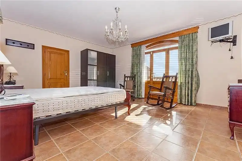 Habitación de Finca rústica en venta en  Palma de Mallorca con Calefacción, Jardín privado y Terraza