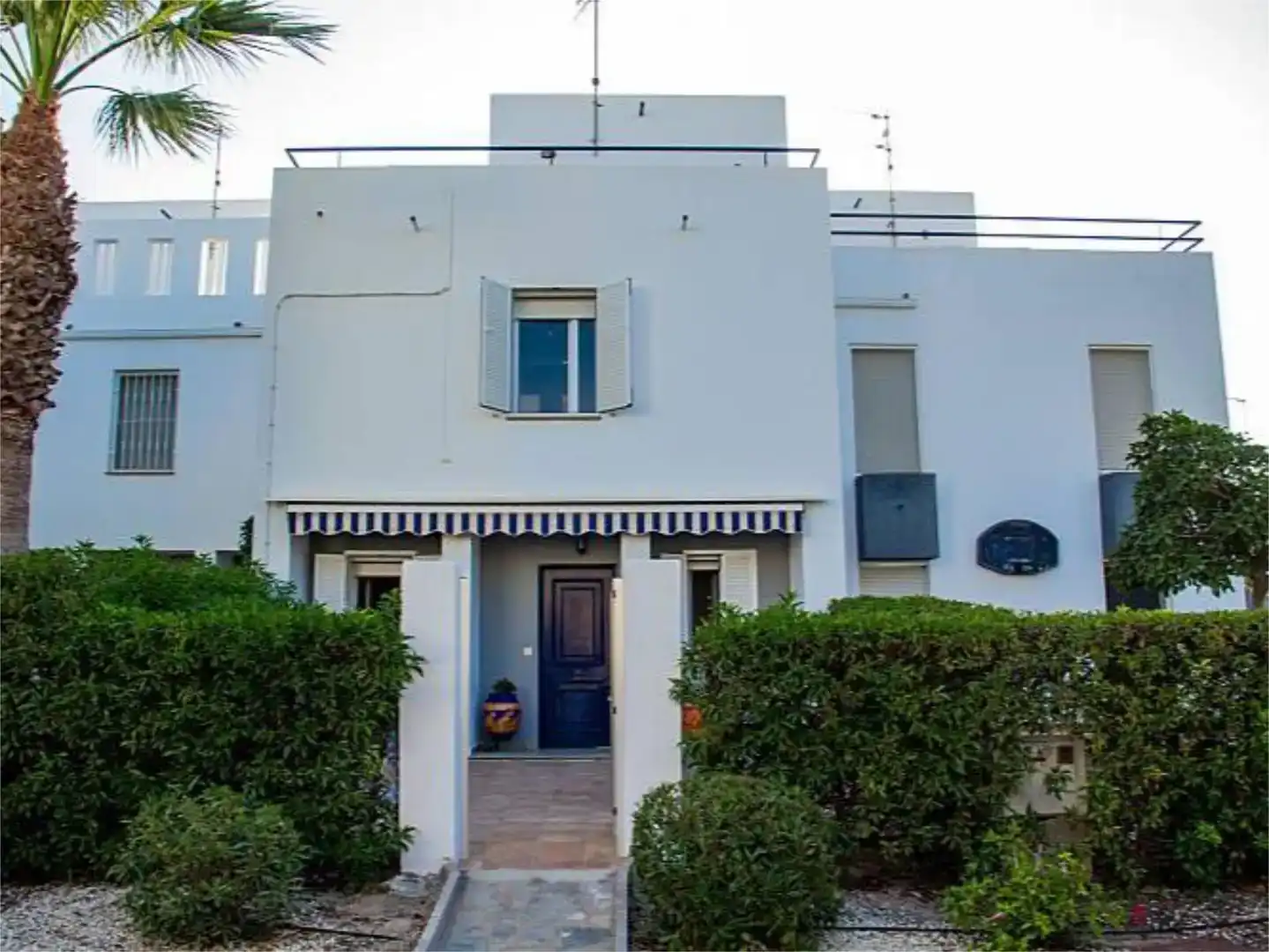 Vista exterior de Dúplex en venda en Vera amb Aire condicionat, Jardí privat i Moblat