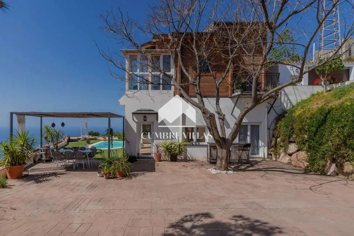 Casa rústica amb jardí en venda a Ítrabo, imagen 5