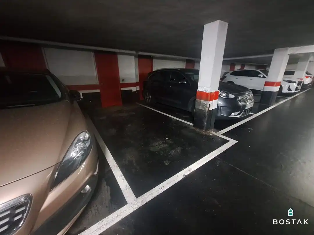 Aparcament de Garatge de lloguer en Bilbao 