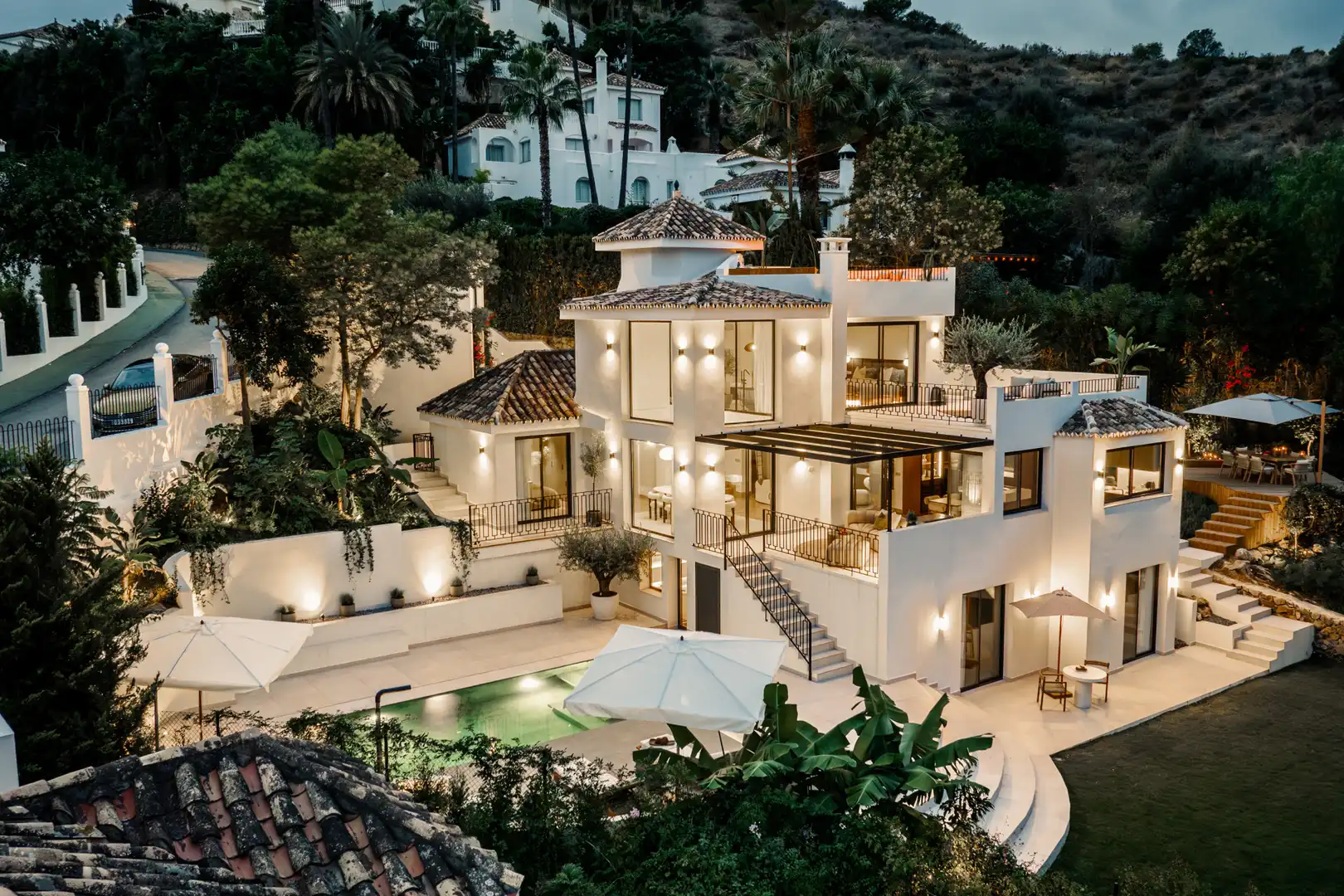VILLA RECIÉN REFORMADA EN NUEVA ANDALUCIA, imatge 2
