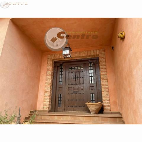 Casa-chalet en Venta en Ossa de Montiel