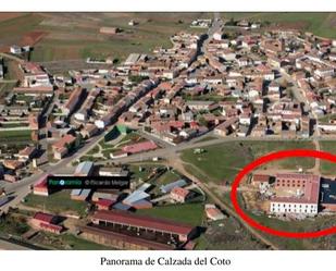 Edifici en venda en Calzada del Coto