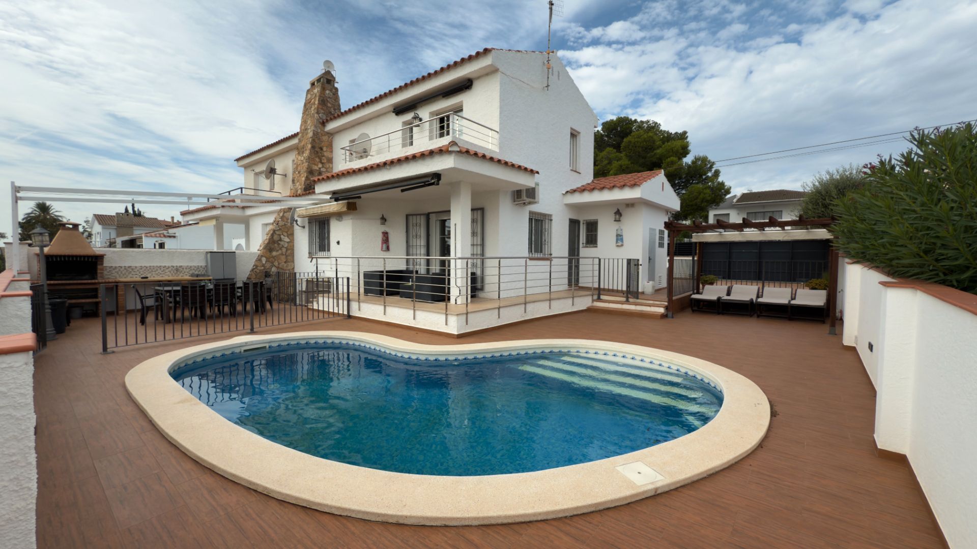 Single-family semi-detached for sale in Calle Mar Baltica, L'Ampolla