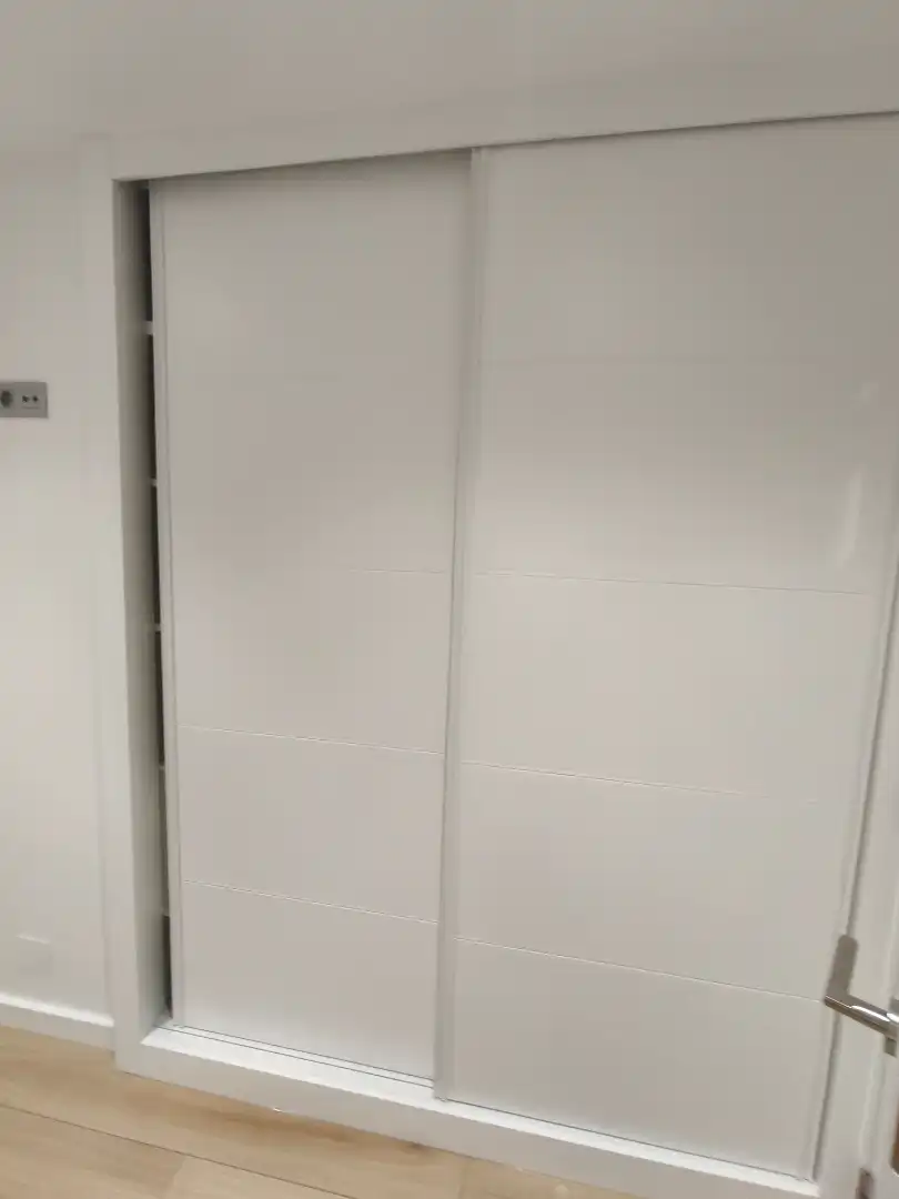 Baño de Piso de alquiler en Ames con Calefacción, Parquet y Amueblado