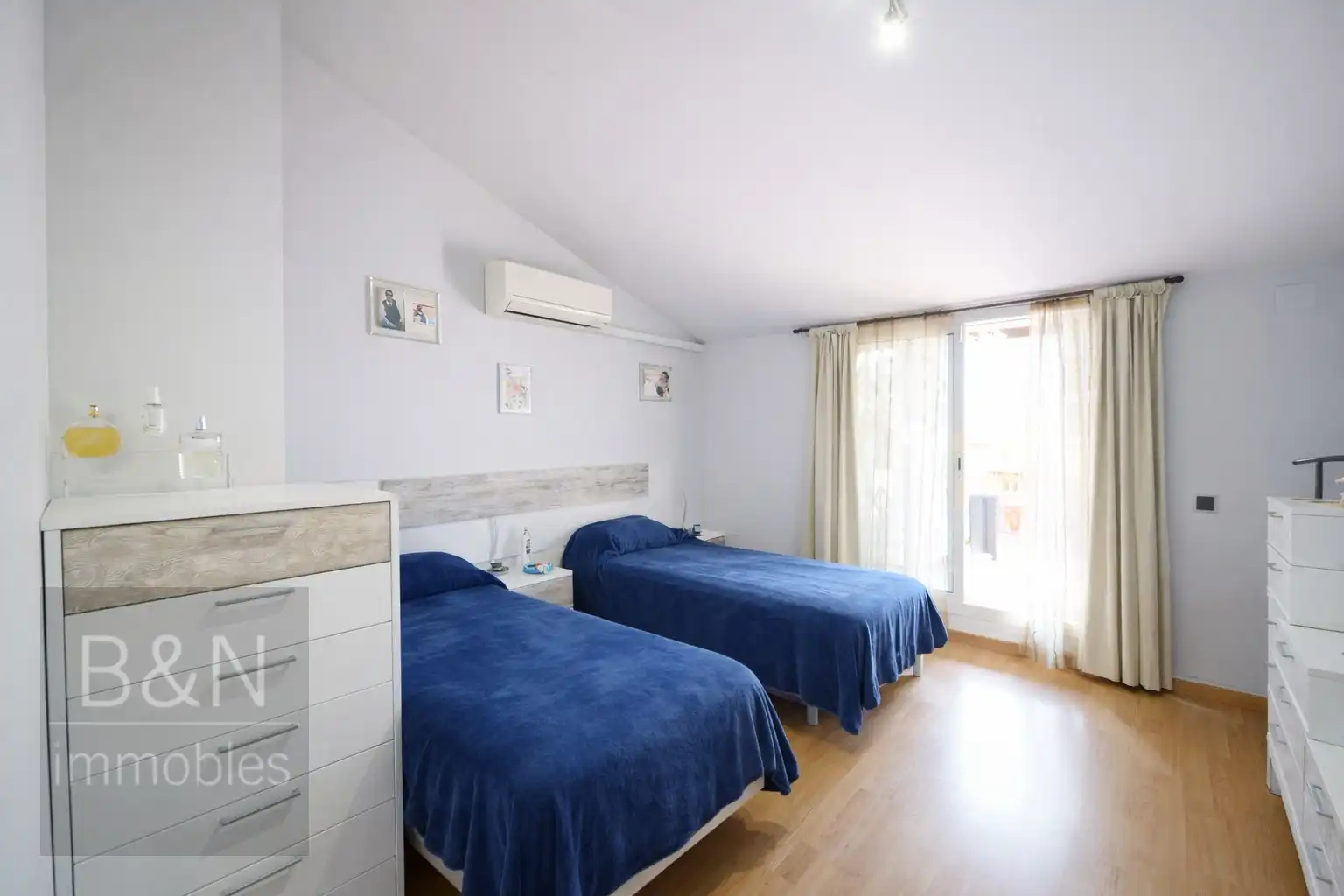 Bedroom of Duplexes for sale in Terrassa  with Heating, Terrace and Balcony