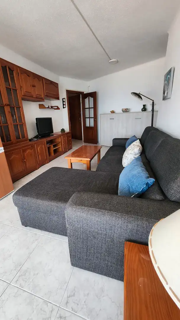 Apartamento de alquiler en Avenida el Faro, 75, Centro Internacional