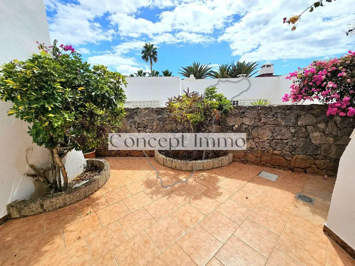 Exterior view of Flat for sale in Adeje  with Private garden, Terrace and Storage room