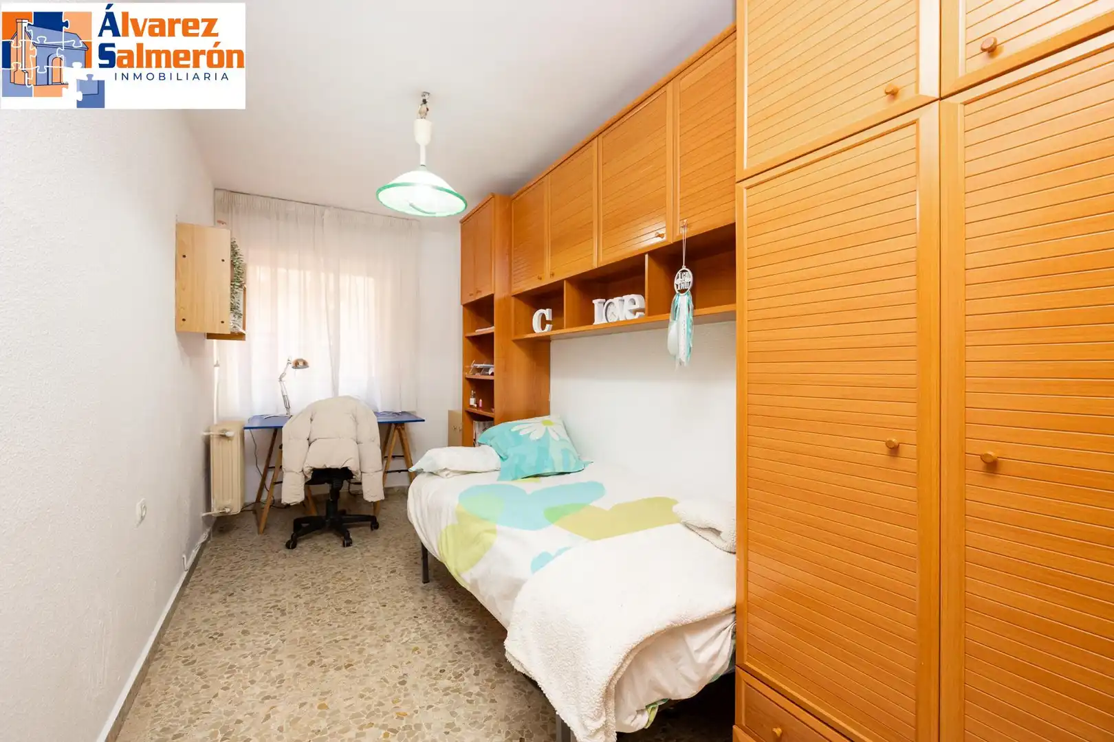 Schlafzimmer von Wohnungen zum Verkauf in Granada