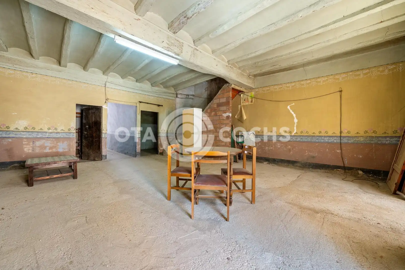 Casa adosada en venda a Carrer D' AVALL, Montbrió del Camp