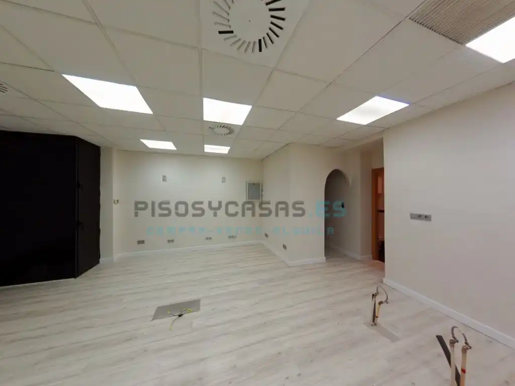 Commercial properties for rent in Zaragoza  with Air Conditioner