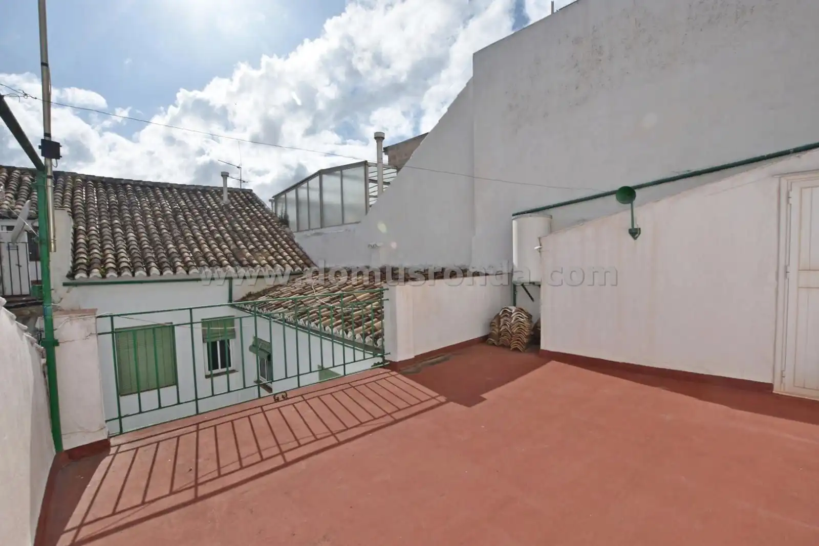 Vista exterior de Casa o chalet en venta en Ronda con Terraza, Trastero y Balcón