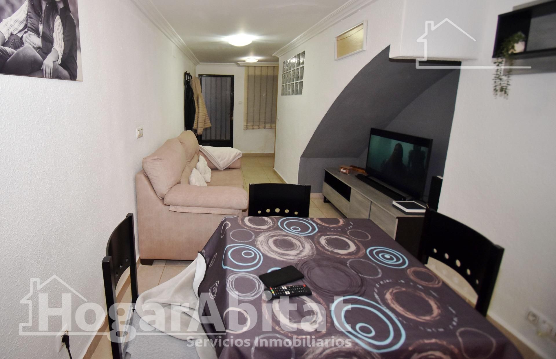 Living room of House or chalet for sale in Onda  with Terrace, Furnished and Balcony
