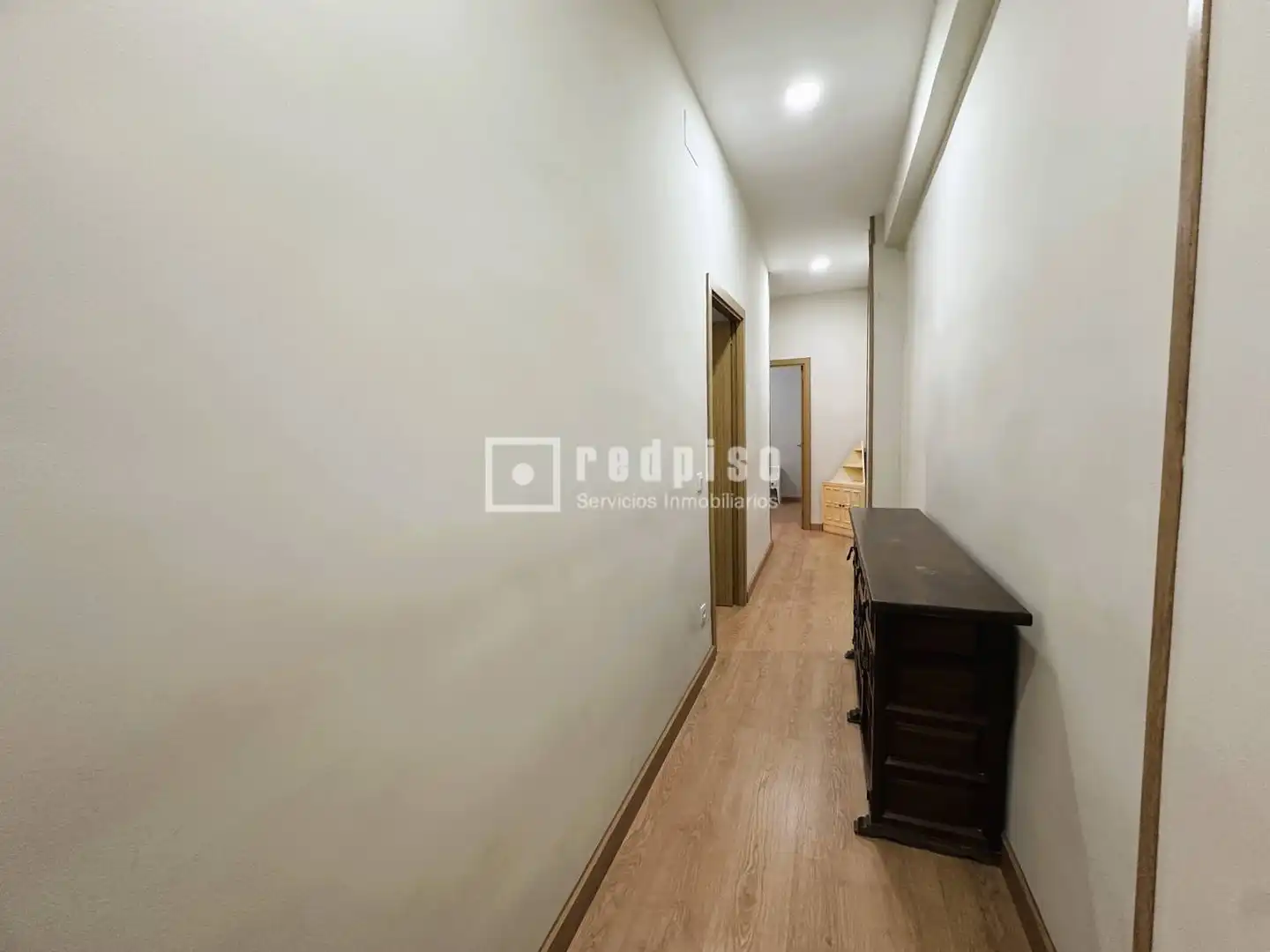 Piso en venta en Madrid con Calefacción y Amueblado