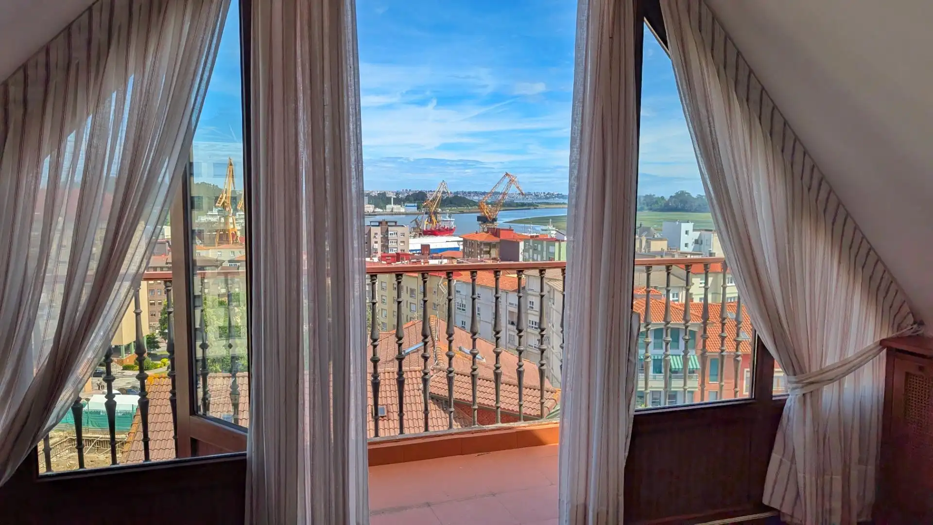 Terraza de Dúplex en venta en El Astillero   con Calefacción, Terraza y Trastero
