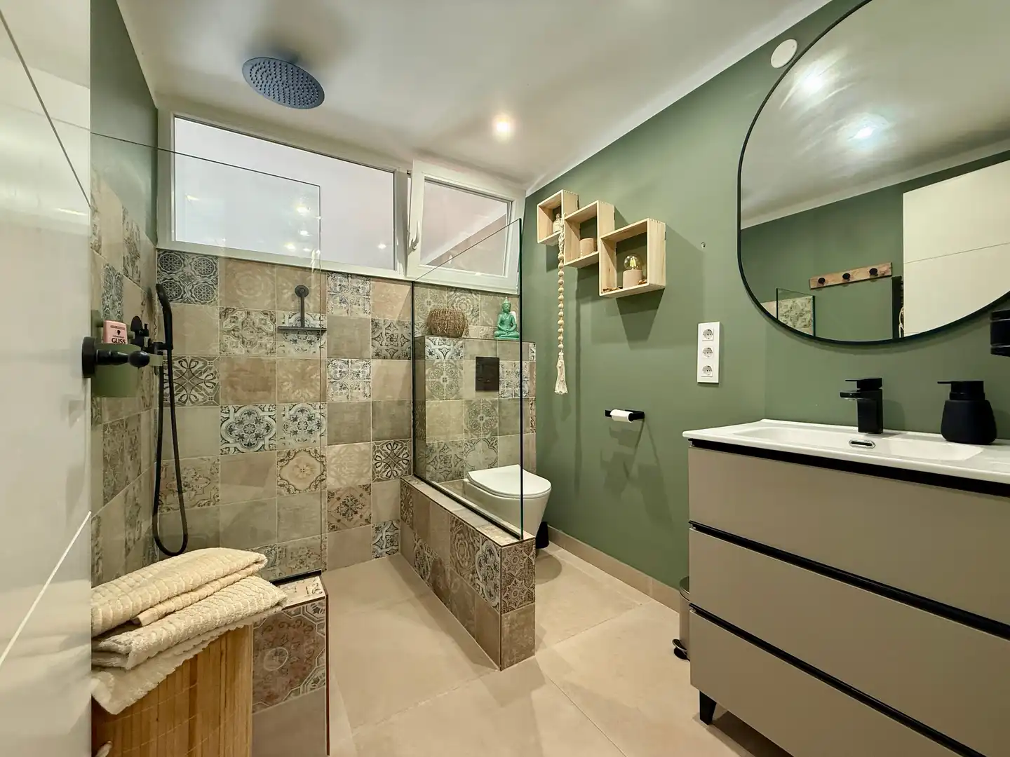 Bathroom of Ground floor for sale in Capdepera  with Air Conditioner and Heating