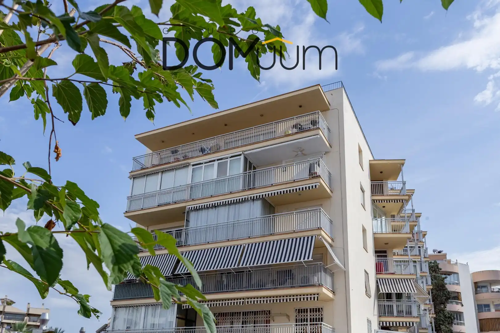 Außenansicht von Wohnung zum Verkauf in Mar i Camp - Platja dels Capellans 