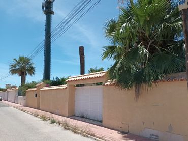 Villa à vendre à MIGUEL DE CERVANTES