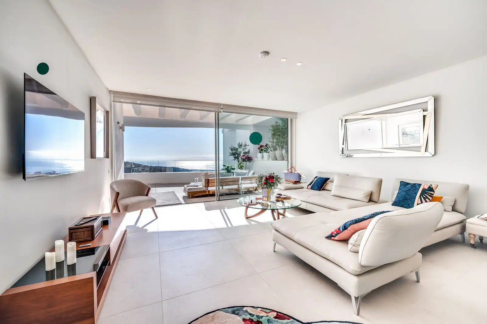 Living room of Apartments for sale in Ojén  with Terrace, Storage room and Furnished