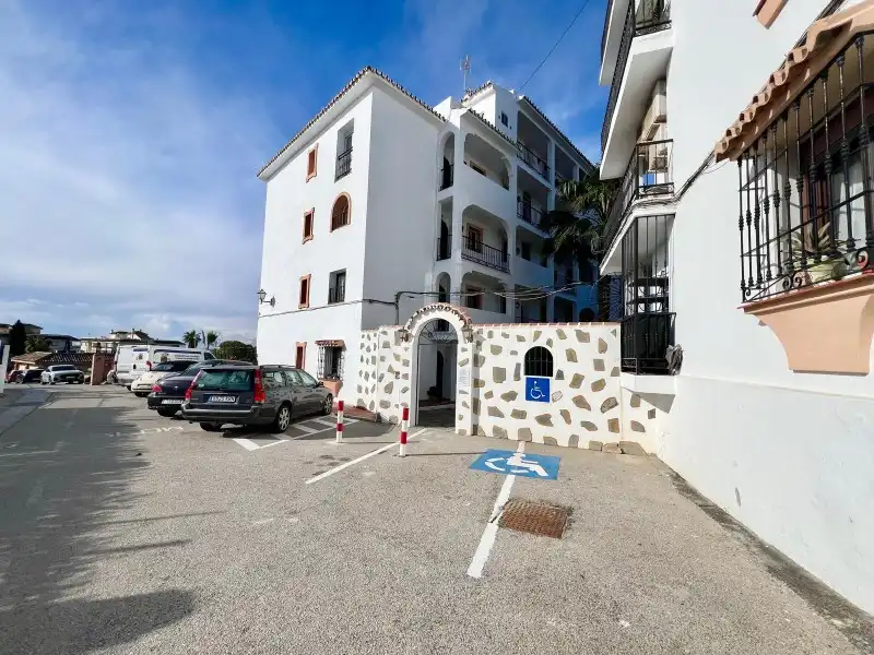 Parking of Flat for sale in Mijas  with Air Conditioner, Terrace and Swimming Pool