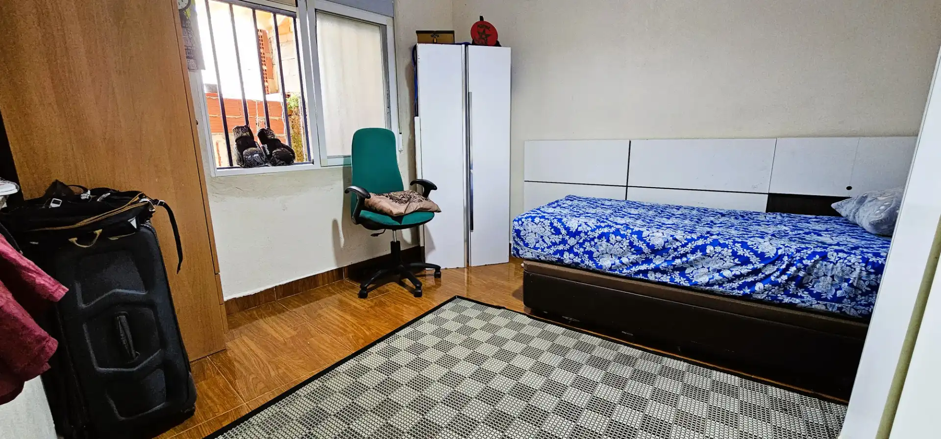 Habitación de Casa adosada en venta en Totana con Terraza, Trastero y Amueblado