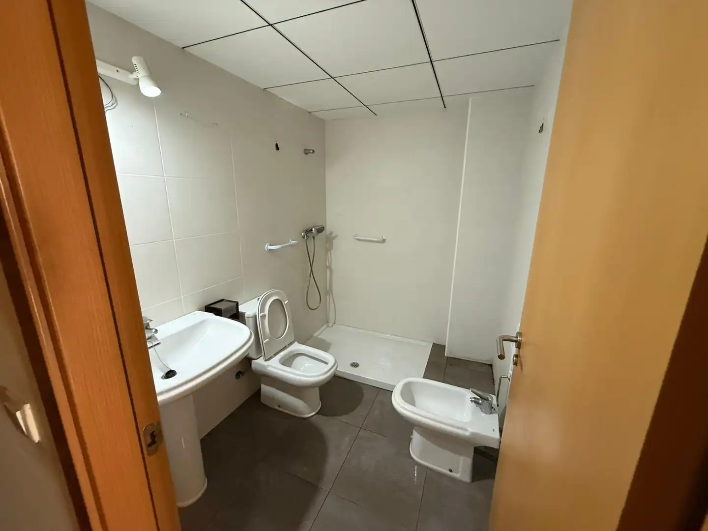 Badezimmer von Erdgeschoss zum Verkauf in El Vendrell