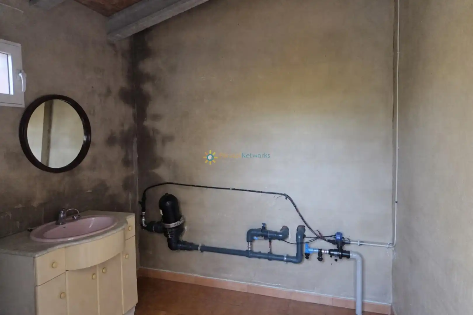 Badezimmer von Country house zum Verkauf in Alfauir mit Privatgarten und Terrasse
