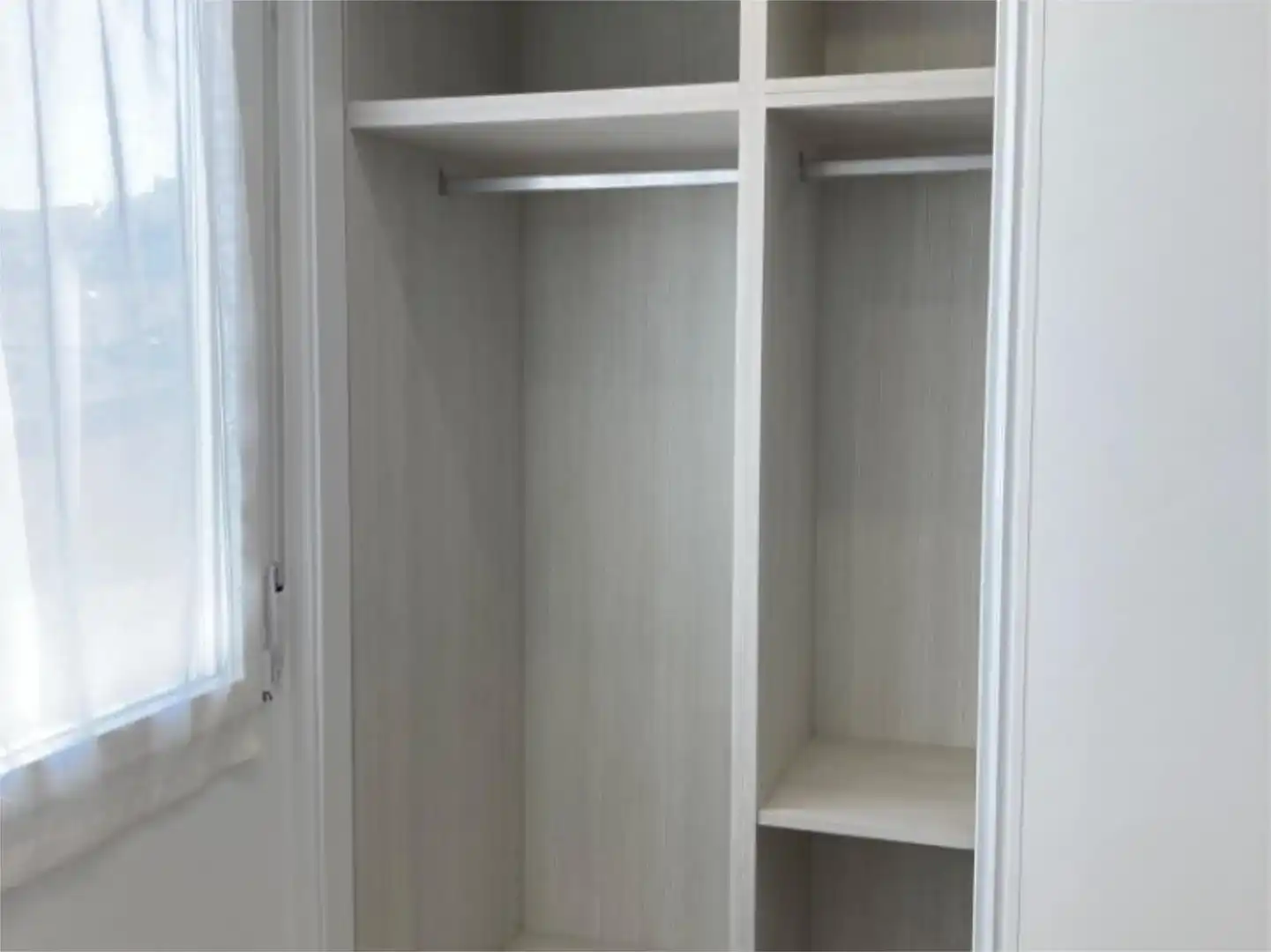 Dormitori de Pis de lloguer en Valladolid Capital amb Balcó
