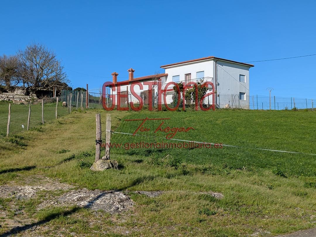 Finca rústica en venta en Bareyo con Jardín privado, Terraza y Balcón